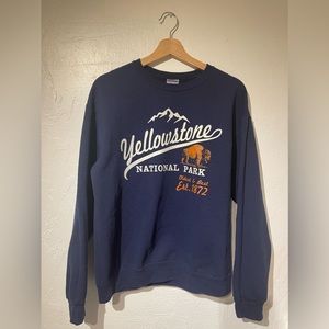 Jerzees Yellowstone National Park Crewneck Sweater Long Sleeve Blue Size Adult M